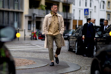 El mejor street-style de la semana nos lleva por las calles de París apotando por lo simple