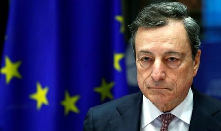 Draghi, preparado para tomar medidas si la economía se hunde 
