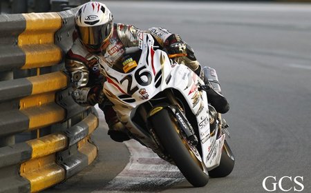 Sensacional resumen del GP de Macau 2011, haciendo afición