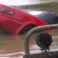 Milagro de Navidad en agosto: el Mazda MX-5 hundido en Louisiana será reparado gratis por un 'chico Miata'