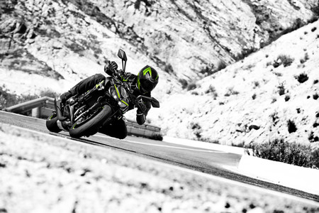 ¡Es oficial! Kawasaki prepara una Z sobrealimentada que buscará hacerse con el reino de las streetfighter