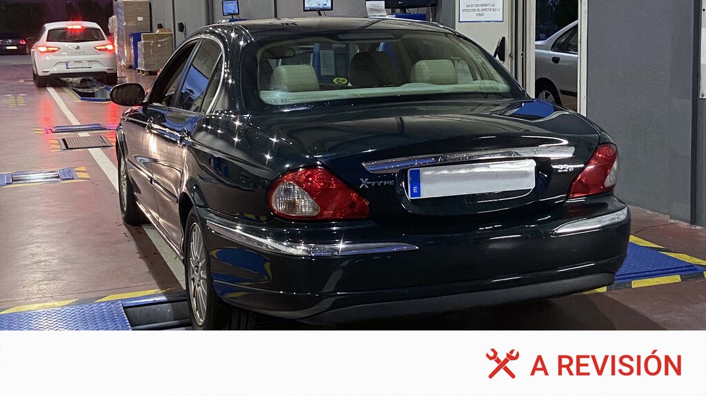 Me han tirado por humos en la ITV. El propio técnico de la ITV me ha dicho un truco para volver y pasar la inspección sin tener que llevar el coche al taller ni echarle aditivos milagrosos 