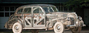 El día que Pontiac fabricó un coche transparente para promocionar el material del momento: el plexiglas