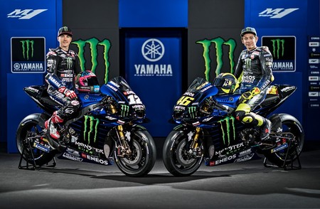 Rossi y Viñales ya han presentado las Yamaha YZR-M1 de MotoGP, y a su jefe técnico para encarrilar 2019