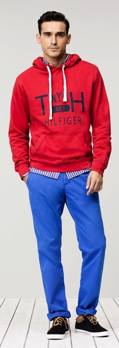 Tommy Hilfiger no escatima en colores para su colección de pre-primavera 2013