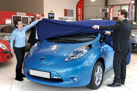 Ya se venden más de 20.000 coches eléctricos al mes en el mundo