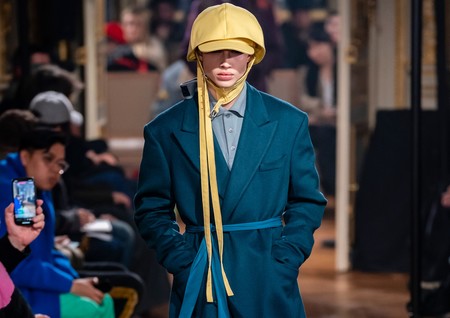 Nueve colores en tendencia que te sacarán de un apuro con tus looks de otoño