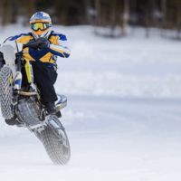 Husqvarna 701 Supermoto: detalles y vídeo onboard 