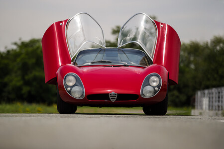 Alfa Romeo 33 Stradale 1967