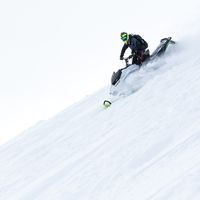 Estas motos de nieve eléctricas son unas bestias: 0-100 km/h en 2,9 segundos y hasta 140 km de autonomía