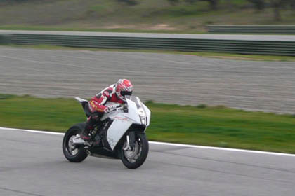 KTM RC8 prueba Guadix
