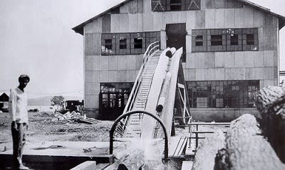 Una De Las Serrerias De Fordlandia En 1931 Michigan History Magazine
