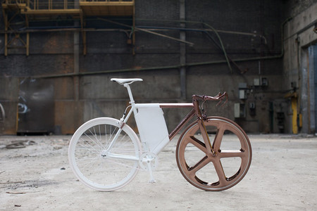 Peugeot DL121, no es una bicicleta a medio terminar, es el nuevo modelo premium de la marca francesa