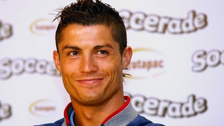 Cristiano Ronaldo y las vueltas sobre su vientre de alquiler