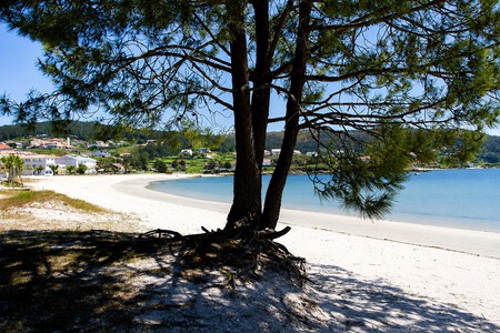 Viajes Escapadas Turismo Espana pUeblos Galicia Playa Arena Familia Tranquilidad Gastronomia