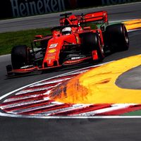 ¡Pole para Ferrari! Sebastian Vettel bate a Hamilton en la última vuelta y pulveriza el récord del circuito