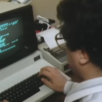 ¿Conoces a los ''adictos a los ordenadores''? Un documental de 1983 causa revuelo por su visión sobre los jugadores