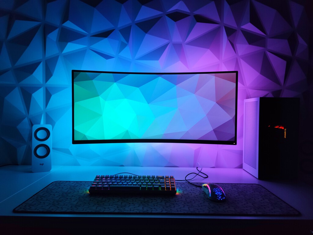 Siete monitores gaming ultrapanorámicos para no perder un solo detalle mientras jugamos