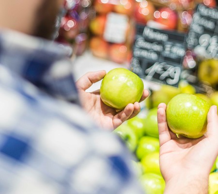 Por qué desde la nutrición nos llegan recomendaciones contradictorias constantemente y de qué tenemos que fiarnos