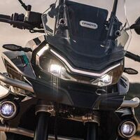CFMoto 800MT: una trail polifacética inspirada en KTM, con 94 CV y para el carnet A2