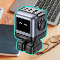 Amazon tiene a precio de remate el cargador de 65W más curioso de UGREEN: el robot que se pone feliz 