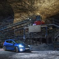 Así se comporta el Ford Fiesta ST en una mina de sal, a 400 metros bajo la superficie