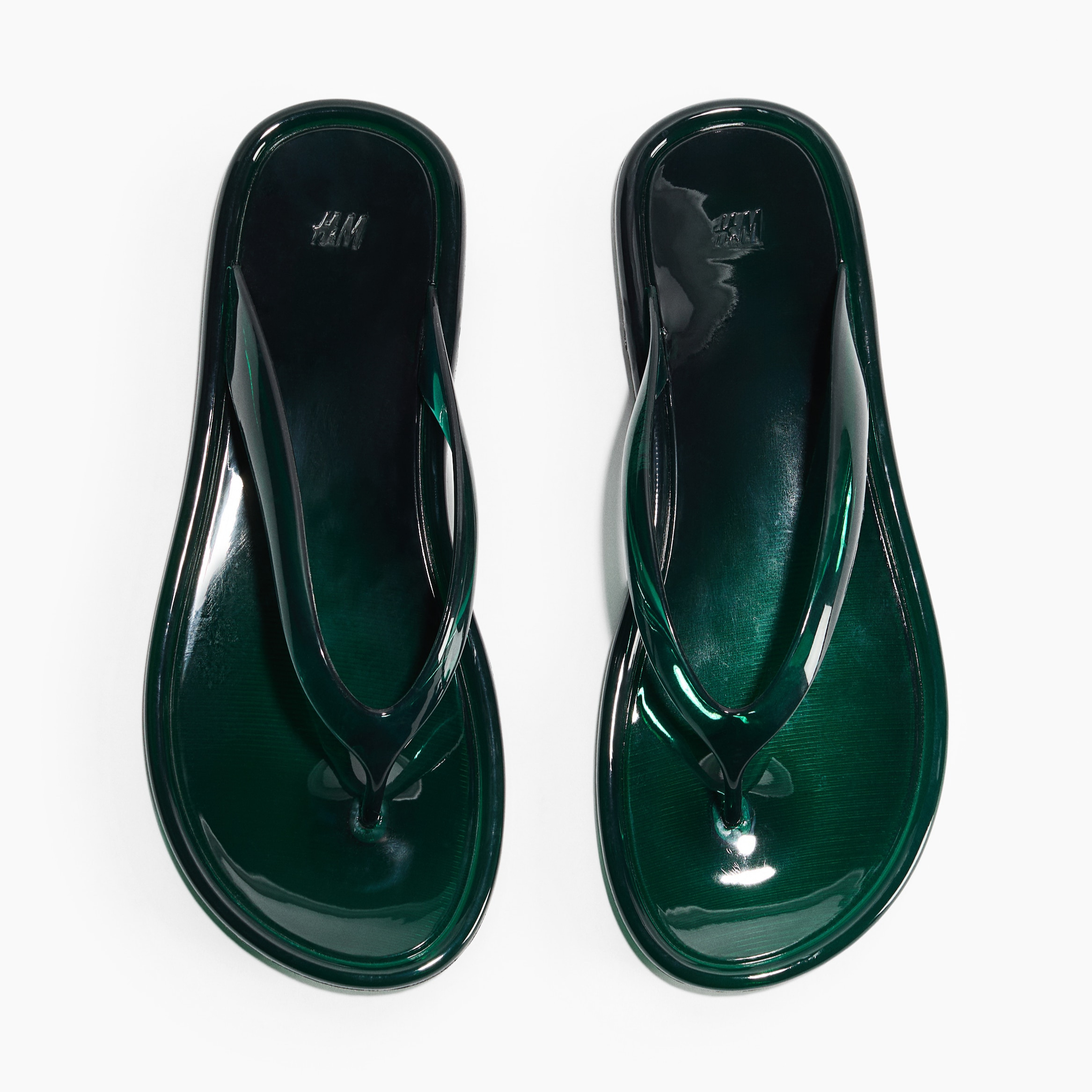 H&M Summer 2026
Chanclas semitransparentes