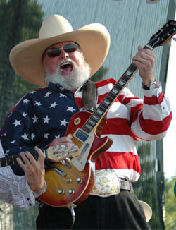 Un cantante de country, demanda a Activision