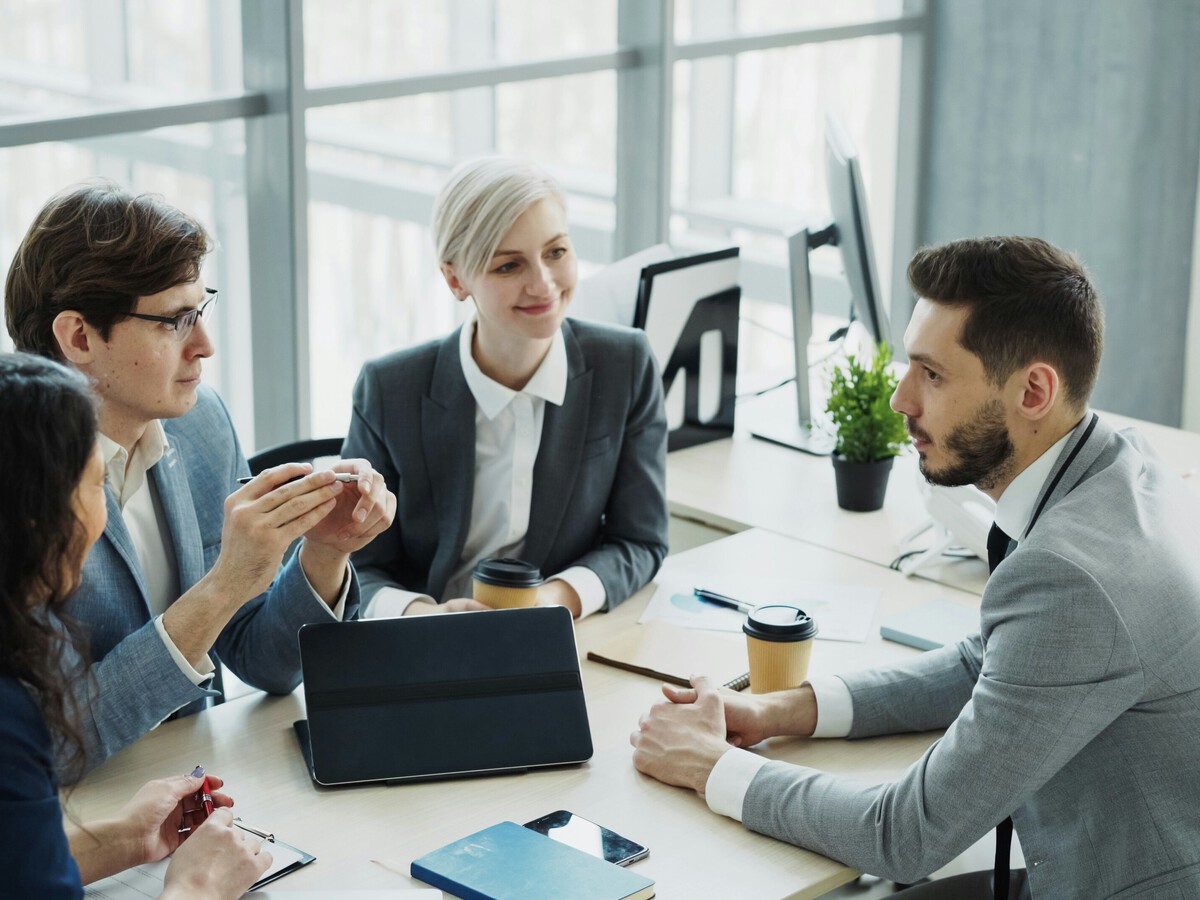 Las juntas de trabajo como ventaja humana en la era de la IA