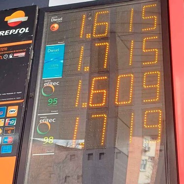 Colas en las gasolineras, subida de precios y la sombra de los 2 euros por litro. Ya tenemos las primeras consecuencias de lo que está pasando en Irán