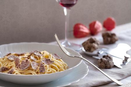La trufa blanca italiana, un manjar inolvidable