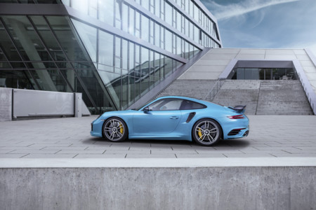 Techart Porsche 911 Turbo S, o cómo el modo Sport despierta la bestia que lleva dentro