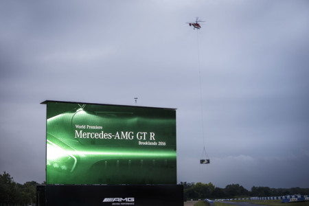 Así fue el estreno del Mercedes-AMG GT R, en 19 imágenes