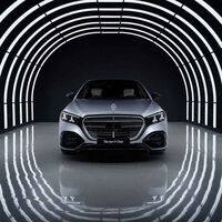 Adiós al 'efecto submarino' con los primeros cinturones calefactados de la historia: nunca conduciremos con abrigo. Los lleva el último de los Mercedes