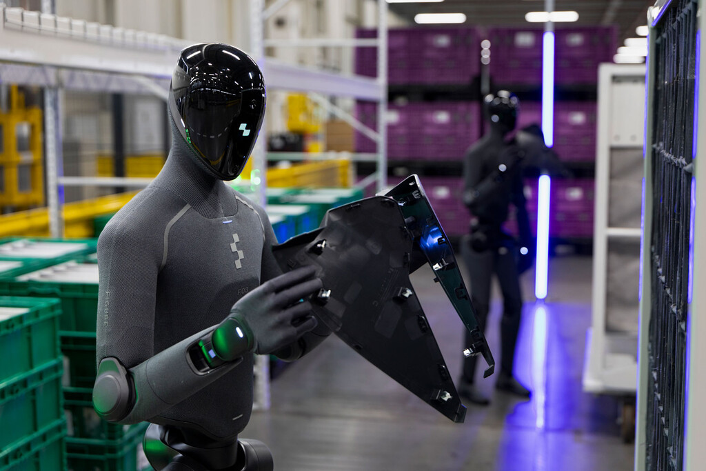 La fábrica de BMW acaba de dar la bienvenida a un nuevo empleado: el robot humanoide Figure 03