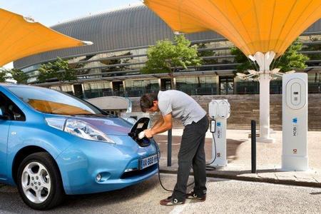 Dinamarca pondrá a prueba la tecnología Nuvve V2G: Electricidad del coche a la red