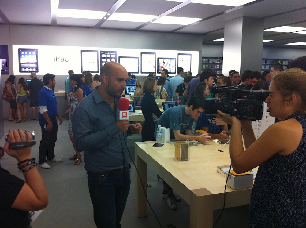 Foto de Inauguración Apple Store La Maquinista (70/93)