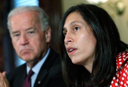 La Casa Blanca se inspira en la "ley antiterrorista" de Bush para cazar a los infractores del copyright
