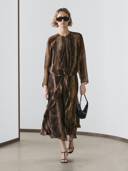 vestido fluido animal print