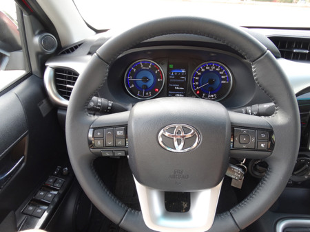 Prueba Toyota Hilux Interiores