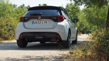 Toyota Yaris Gr Sport 13