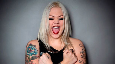 Si no puedes esperar a lo nuevo de Adele, a ver qué te parece Elle King y su Love Stuff