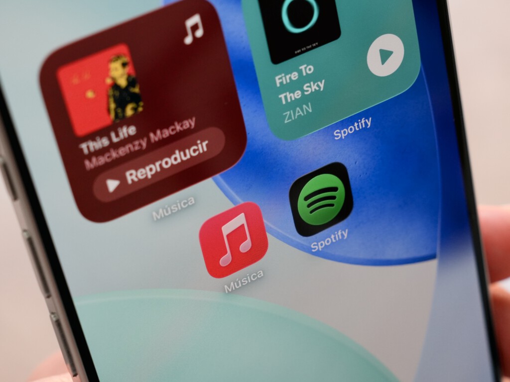 Spotify siente la presión de Apple Music y responde copiando una de las mejores funciones de iOS 26 
