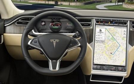 El Tesla Model S podría verse privado de su gran pantalla táctil central