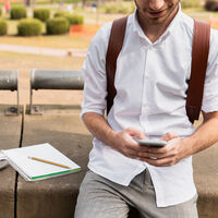 El mundo vive una crisis de emparejamientos. 5.000 estudiantes y un algoritmo están experimentando para arreglarla