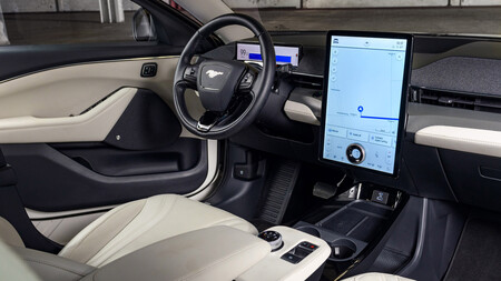 Ford Mustang Mach E 4