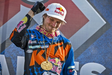 Tras 10 años de gloria, Taddy Blazusiak se retira de la competición