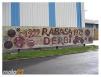 Y Piaggio cerró Derbi