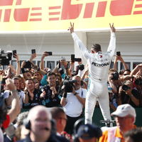 La lucha por el mundial de Fórmula 1 se pone como a Hamilton le gusta