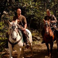 Jason Statham es hoy sinónimo de acción moderna, pero hace 18 años hizo su propia 'versión' de El Señor de los Anillos con un director infame que no vio nadie